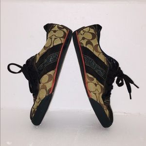 Coach shoes. Women’s flats size 8